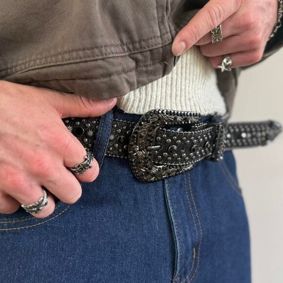 Y2K Black Cross Rhinestone Studded Belt – Goth Emo Unisex Style, New - Picture 6 of 7